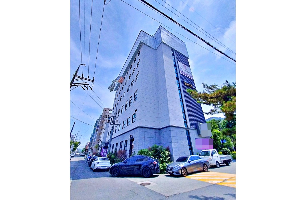 창원 의창구 유니시티 인근 원이대로변 메디컬 빌딩 임대, 리모델링 완료 이미지 1